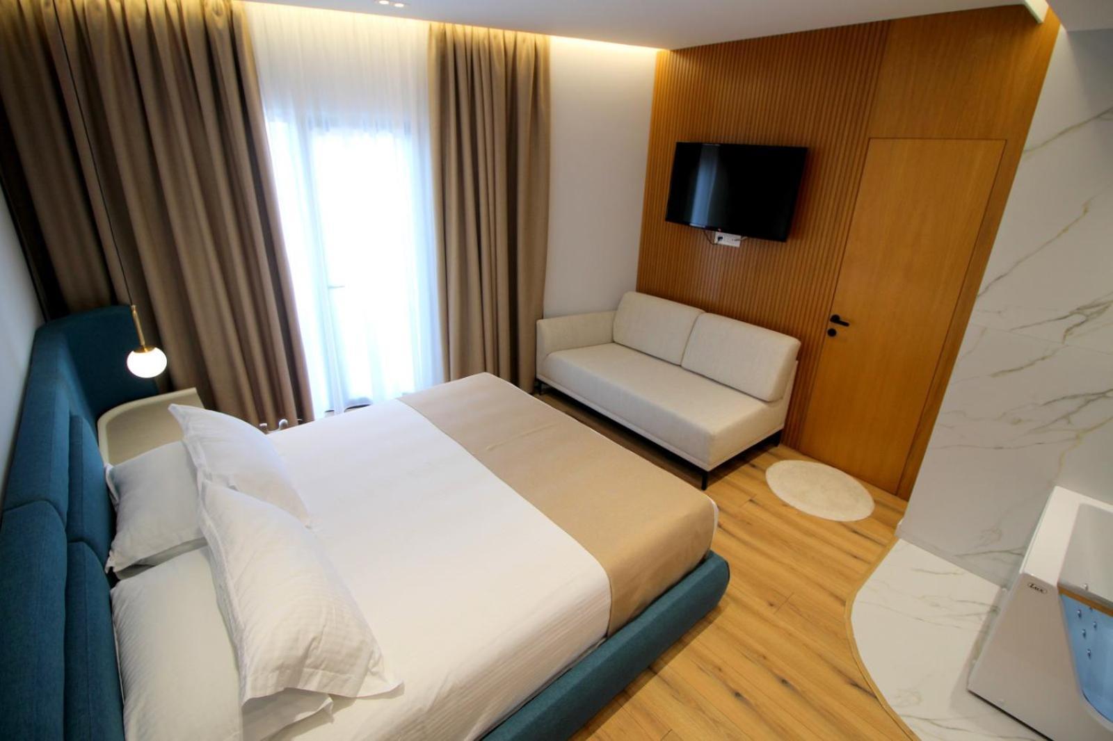 Hotel Strora Саранда Экстерьер фото