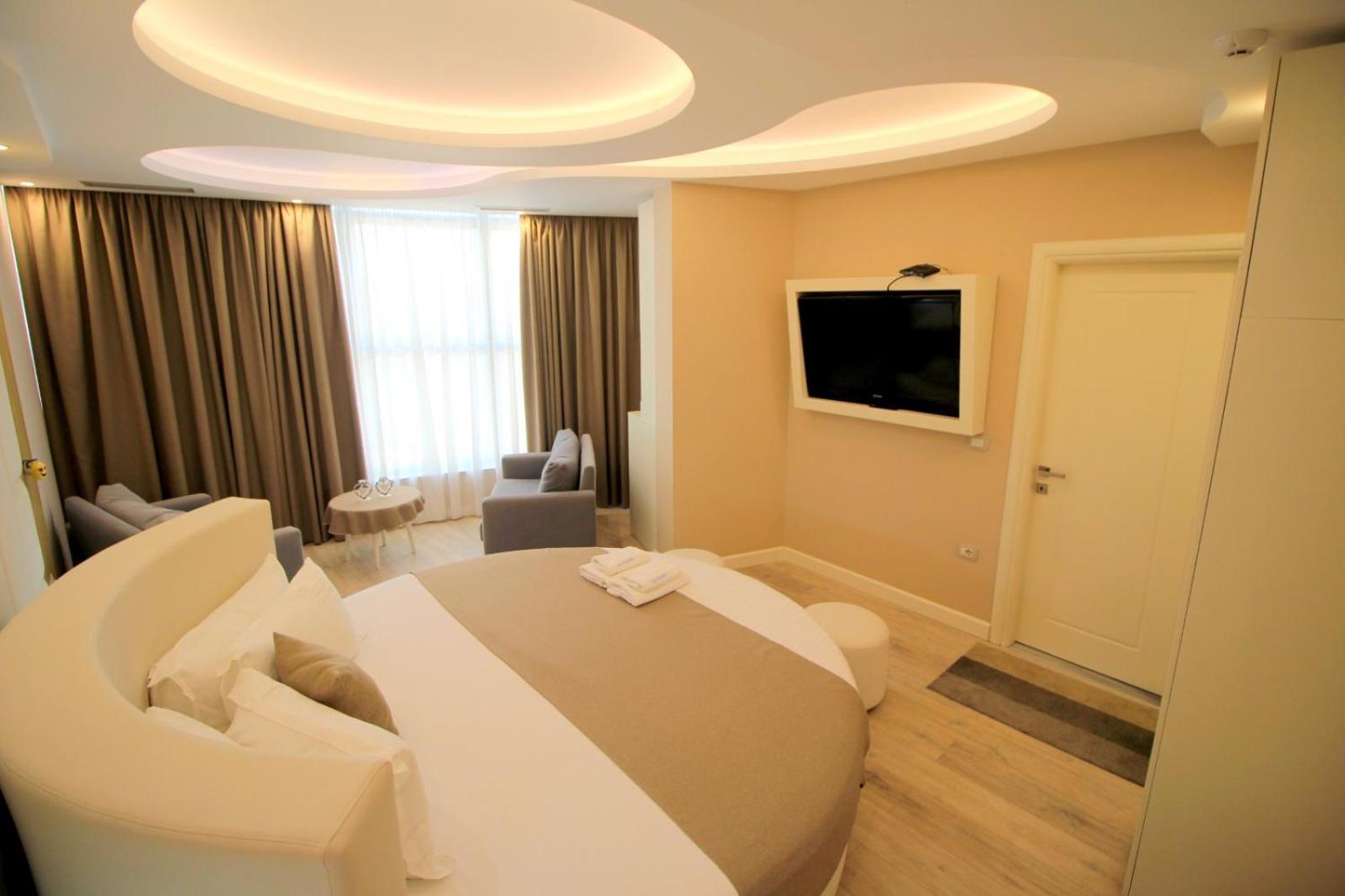 Hotel Strora Саранда Экстерьер фото